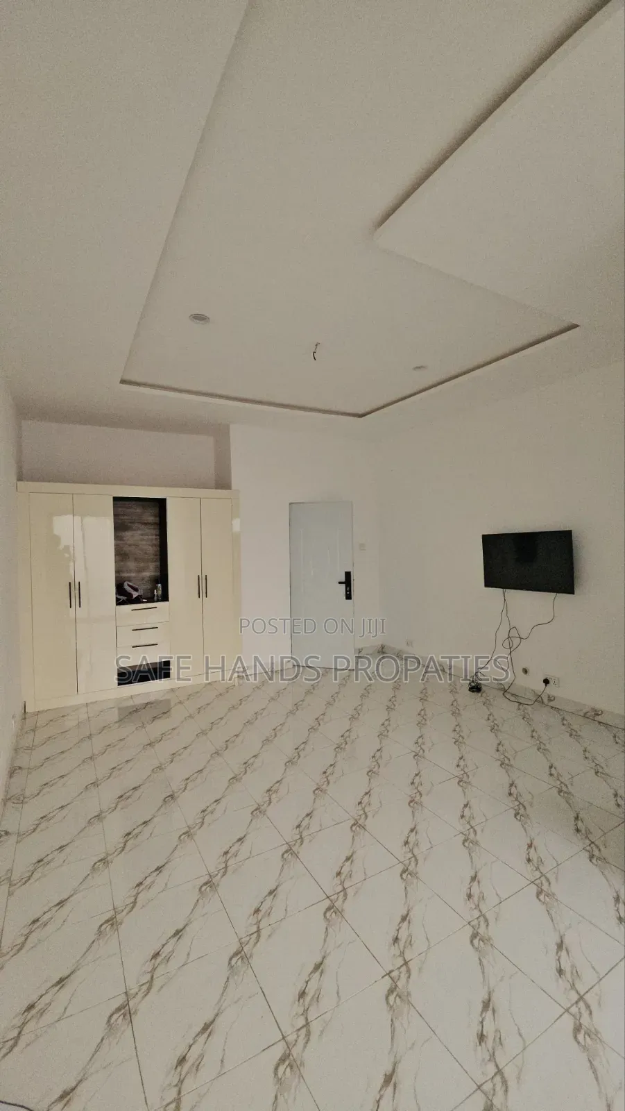 2bdrm Townhouse / Terrace in Accra Metropolitan for rent