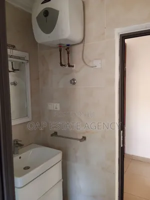 4bdrm House in Dzorwulu for rent