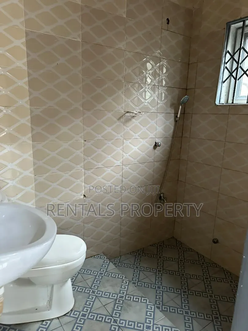 1bdrm Apartment in Penteng, Barrier for rent
