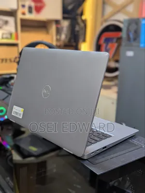 Laptop Dell Latitude 5320 16GB Intel Core i5 SSD 256GB