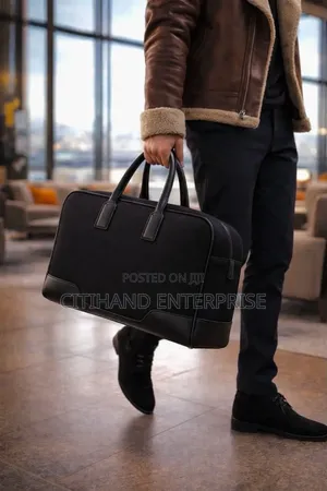 Classy Duffel Bag - Strong Stylish!!
