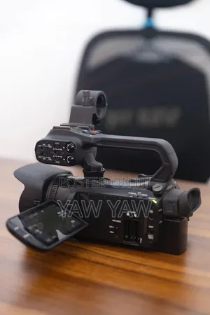 Canon XA 60 Camcorder