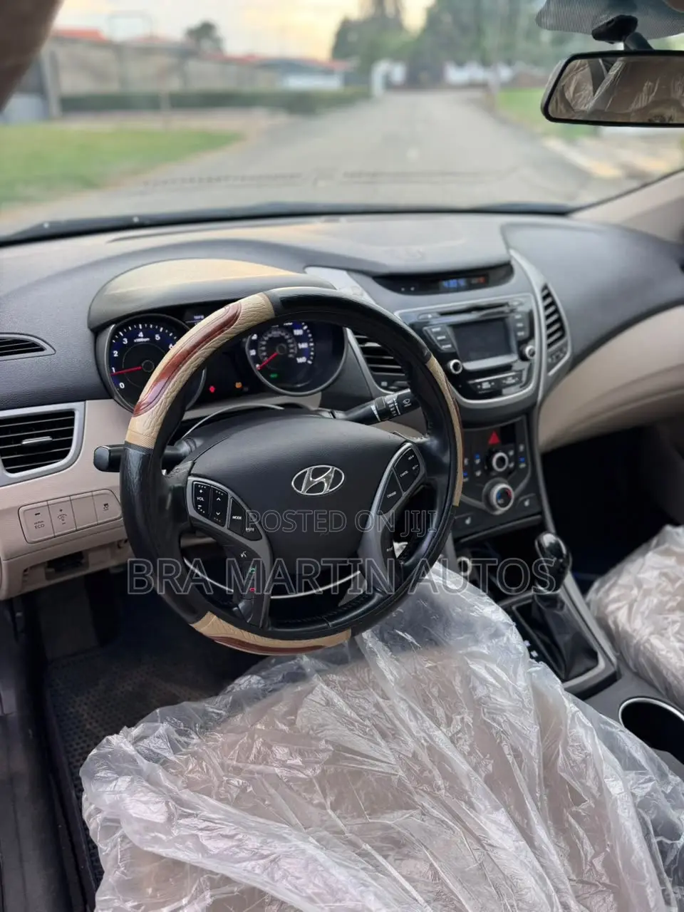 Hyundai Elantra Limited Sedan FWD (1.8L 4cyl 6A) 2016 Blue