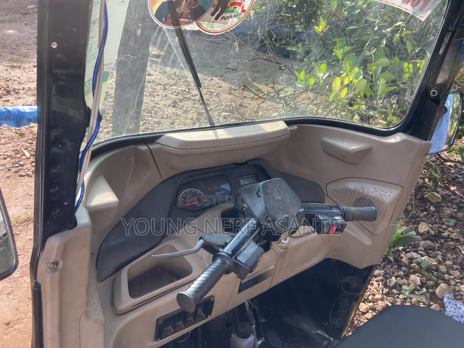 Bajaj RE 2025 Black
