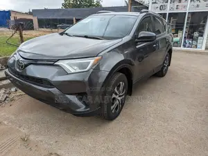 Toyota RAV4 2017 Gray