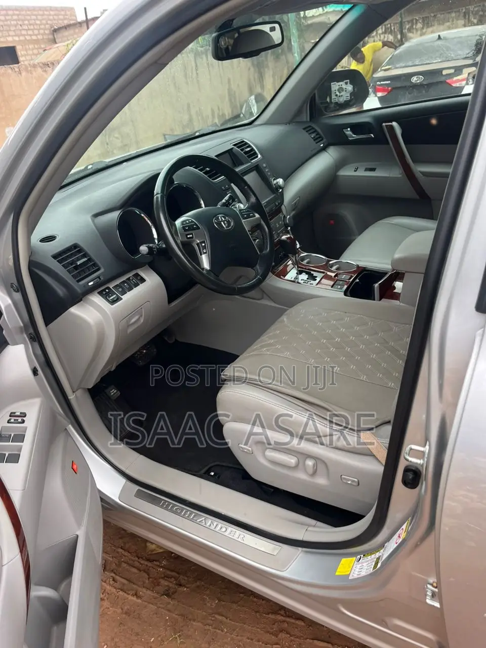 Toyota Highlander Limited 3.5l 4WD 2013 Silver