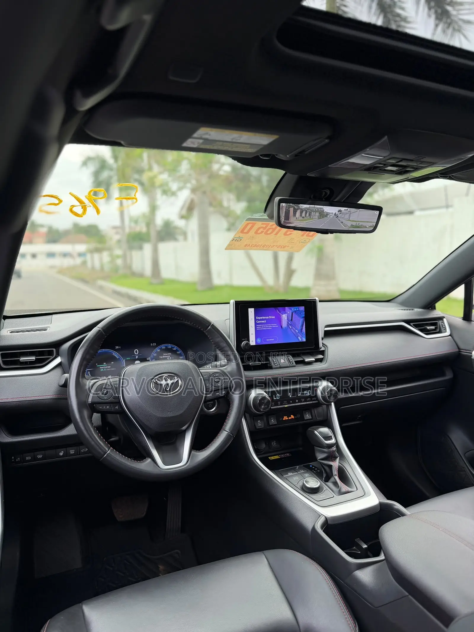 Toyota RAV4 XLE Premium AWD 2023 Silver