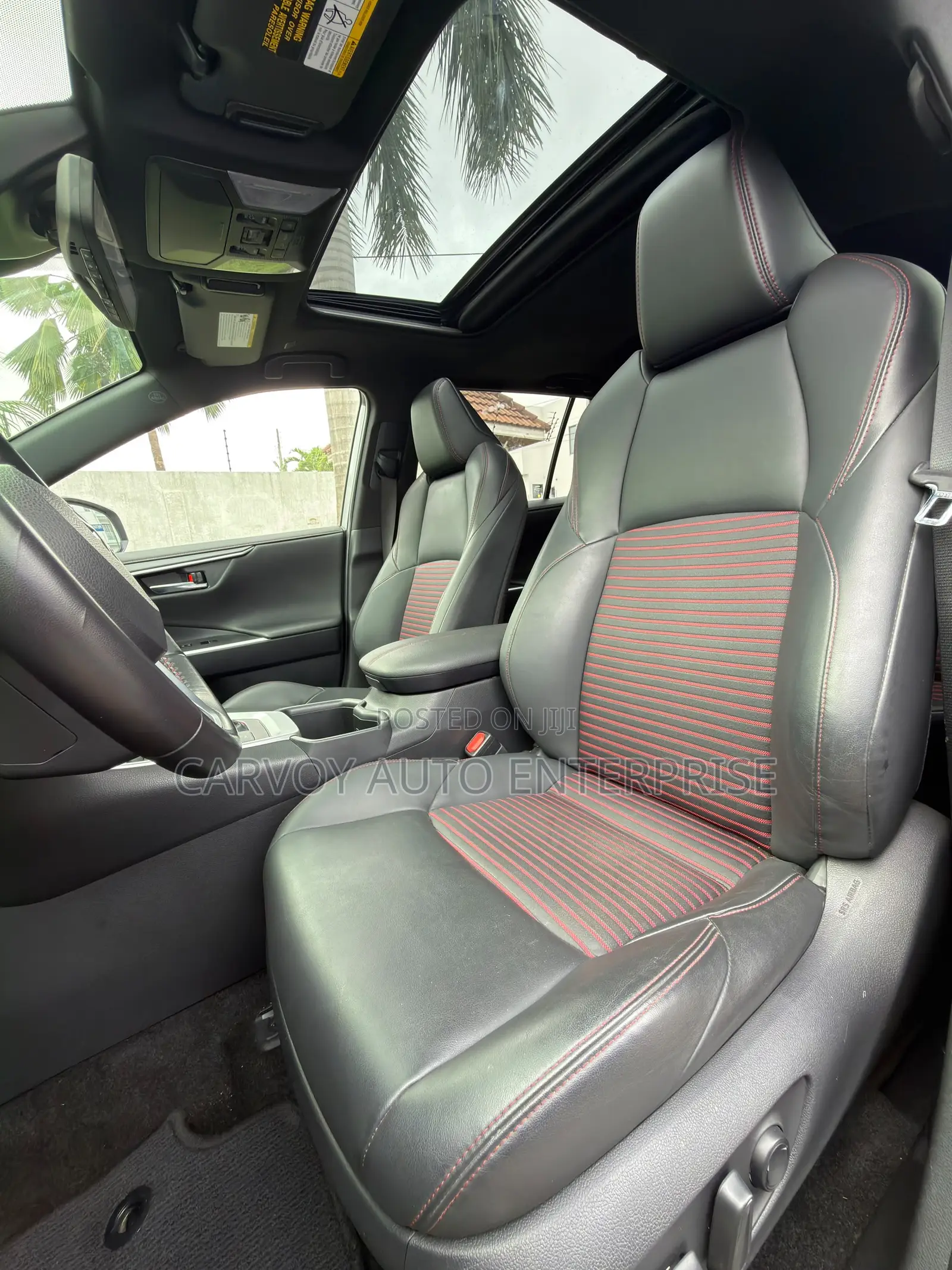Toyota RAV4 XLE Premium AWD 2023 Silver