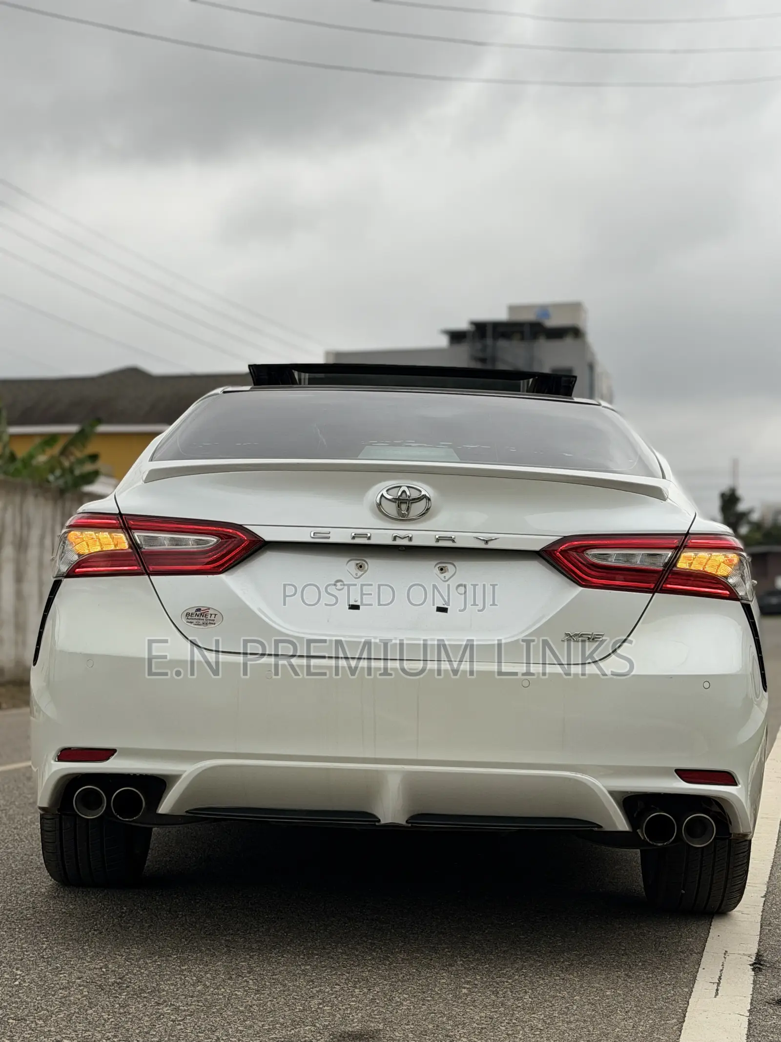 Toyota Camry XSE (2.5L 4cyl 8A) 2019 White