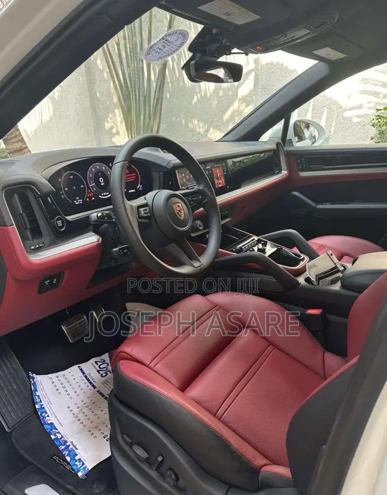 Porsche Cayenne S AWD 2024 White