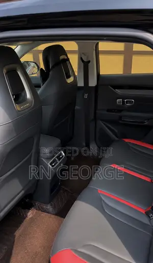Jetour Dashing 2024 Black