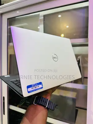 Laptop Dell XPS 13 7390 16GB Intel Core i7 SSD 512GB
