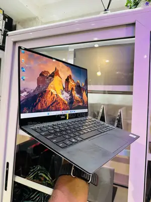 Laptop Dell XPS 13 7390 16GB Intel Core i7 SSD 512GB