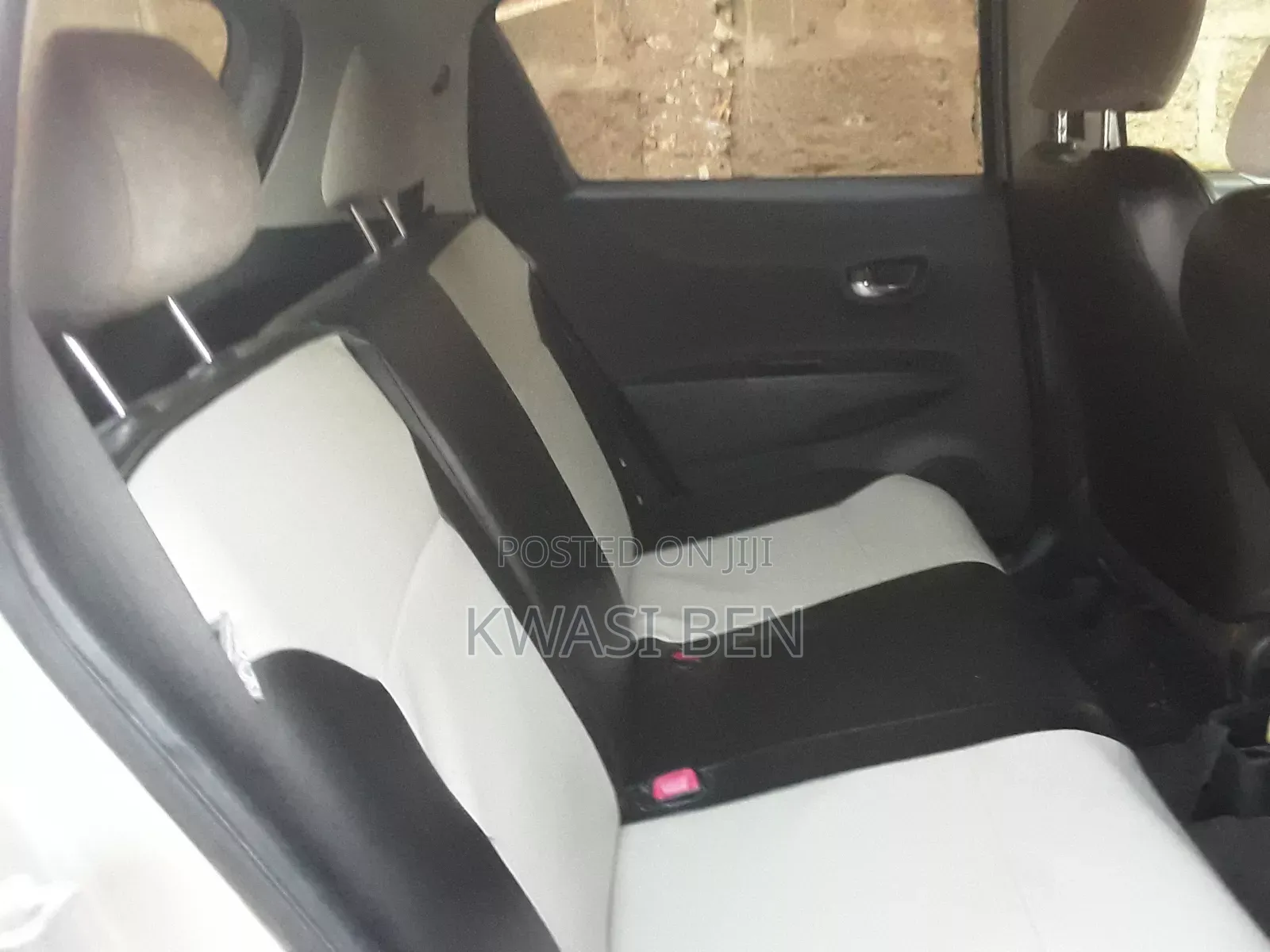 Toyota Vitz 2012 Gray