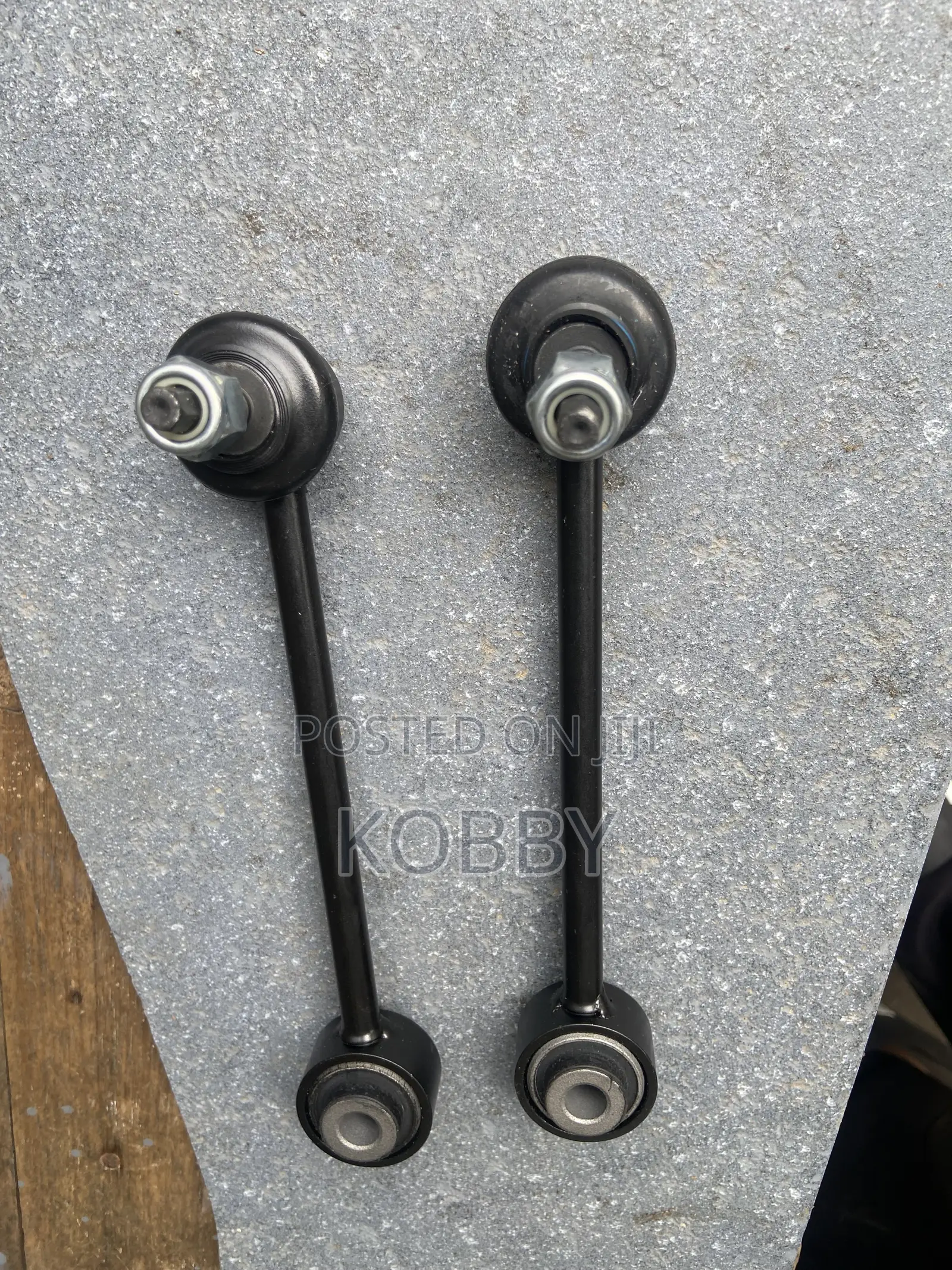 Equinox 2016-2017,2018,2019,2020,2021,2022,2023 Rear/Back Link Bar