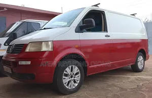 Volkswagen AAC 1995 White