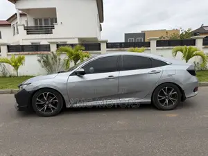 Honda Civic LX Sedan 2018 Silver