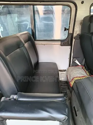 Nissan Caravan (Urvan) 2012 White