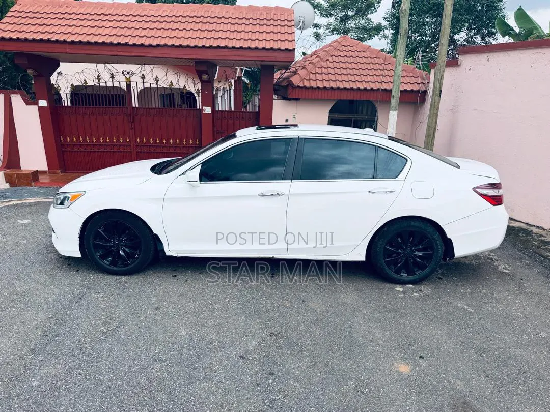 Honda Civic 2015 White