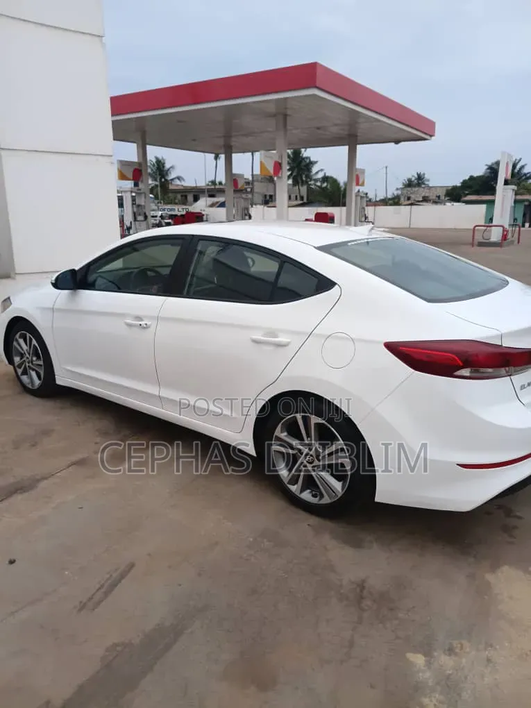 Hyundai Elantra ECO 2018 White