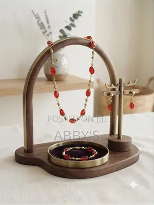 Quality and Beautiful Necklace,Earrings Bracelet