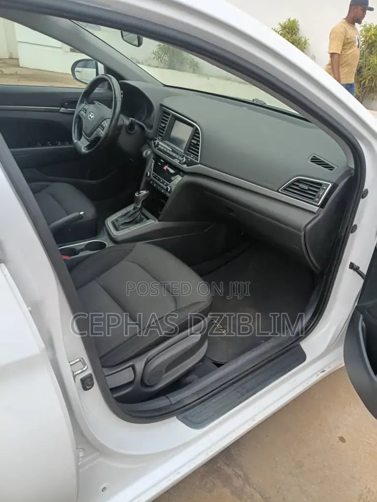 Hyundai Elantra ECO 2018 White