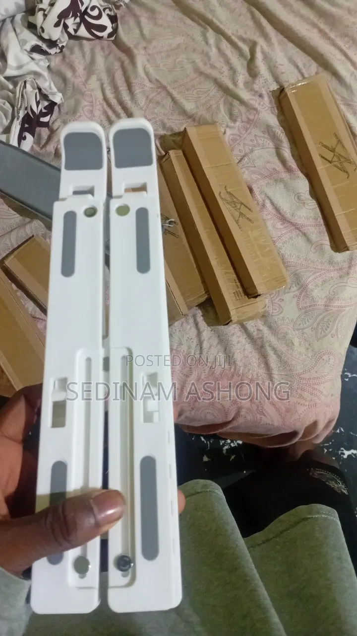 Laptop Stands