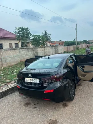 Hyundai Elantra 2012 Black