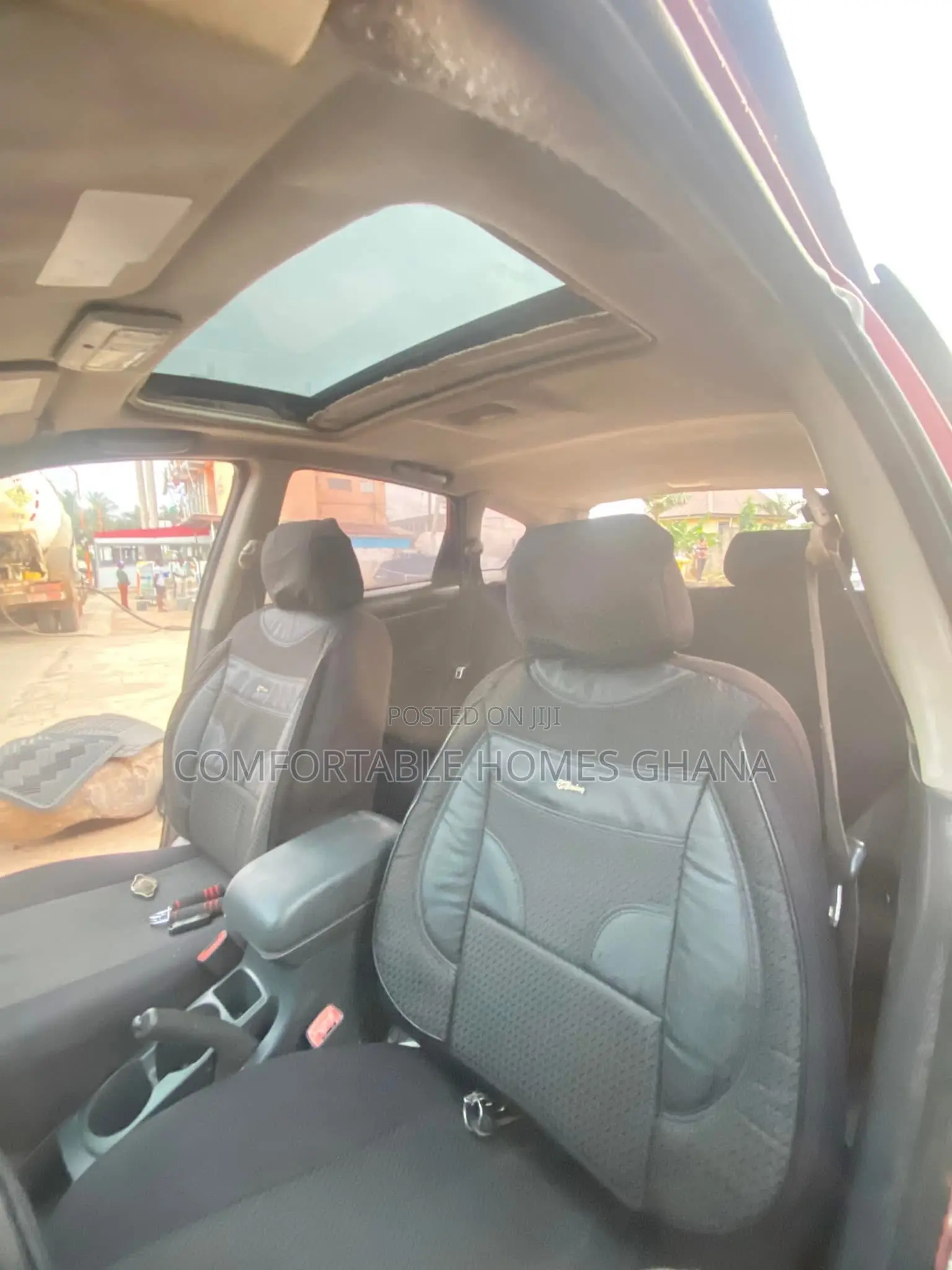 Pontiac Vibe 2010 Red