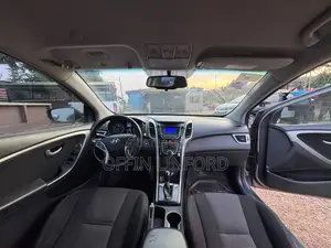 Hyundai Elantra GT 2013 Gray