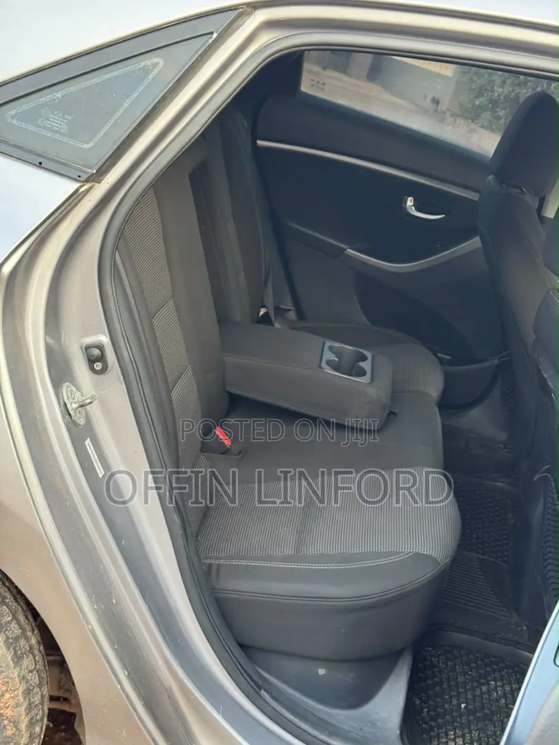 Hyundai Elantra GT 2013 Gray