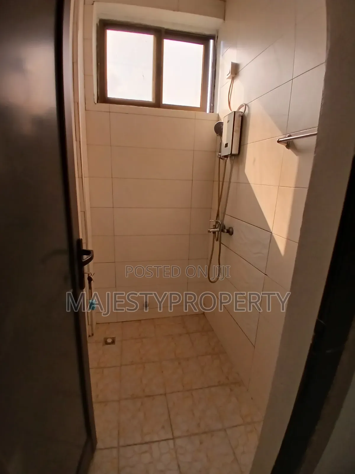 3bdrm Apartment in Berma Hills, Airport Residential Area for rent