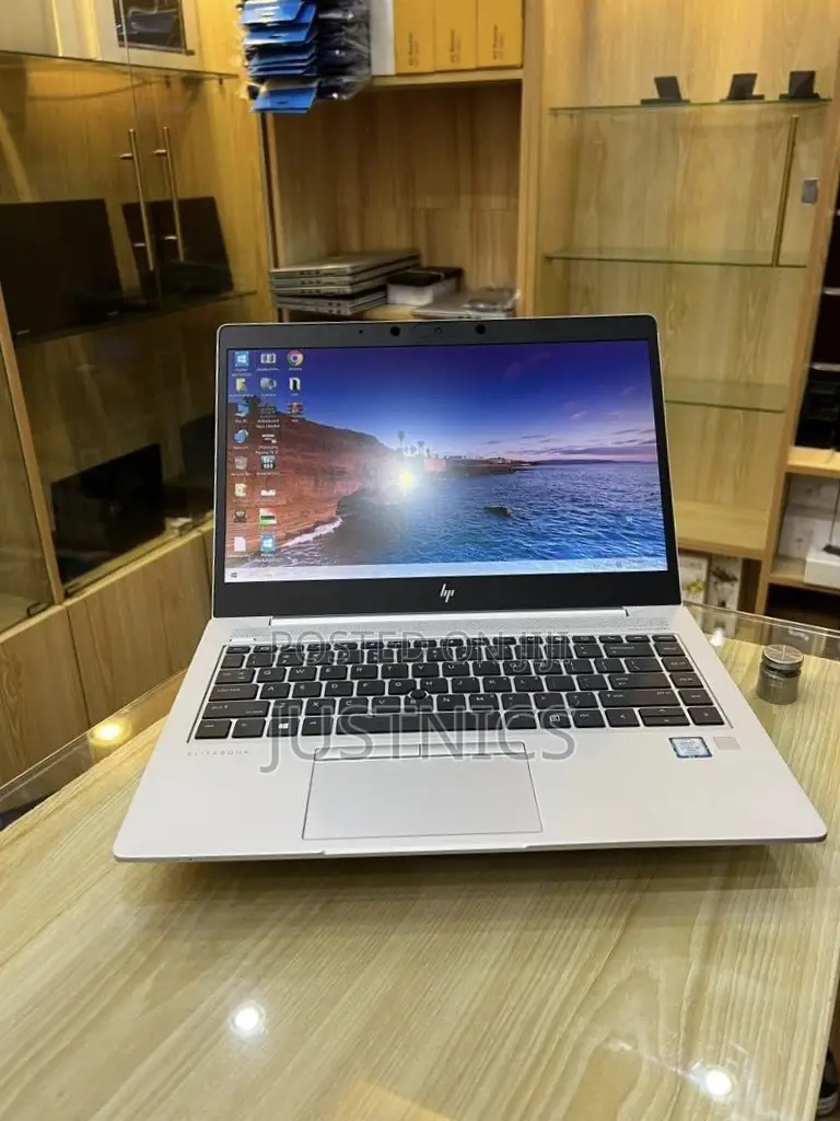 New Laptop HP EliteBook 840 G6 8GB Intel Core i7 SSD 256GB