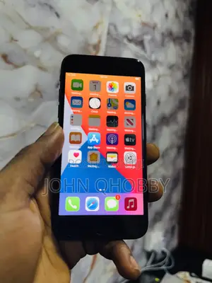 Apple iPhone 7 128 GB Black