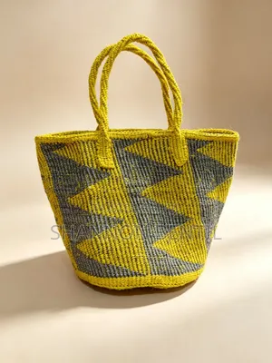 Woman Handmade Sisal Woven Bag