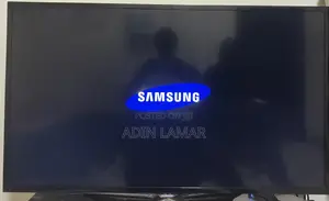 Samsung 42” Full HD LED TV + Android TV Box + TV Stand