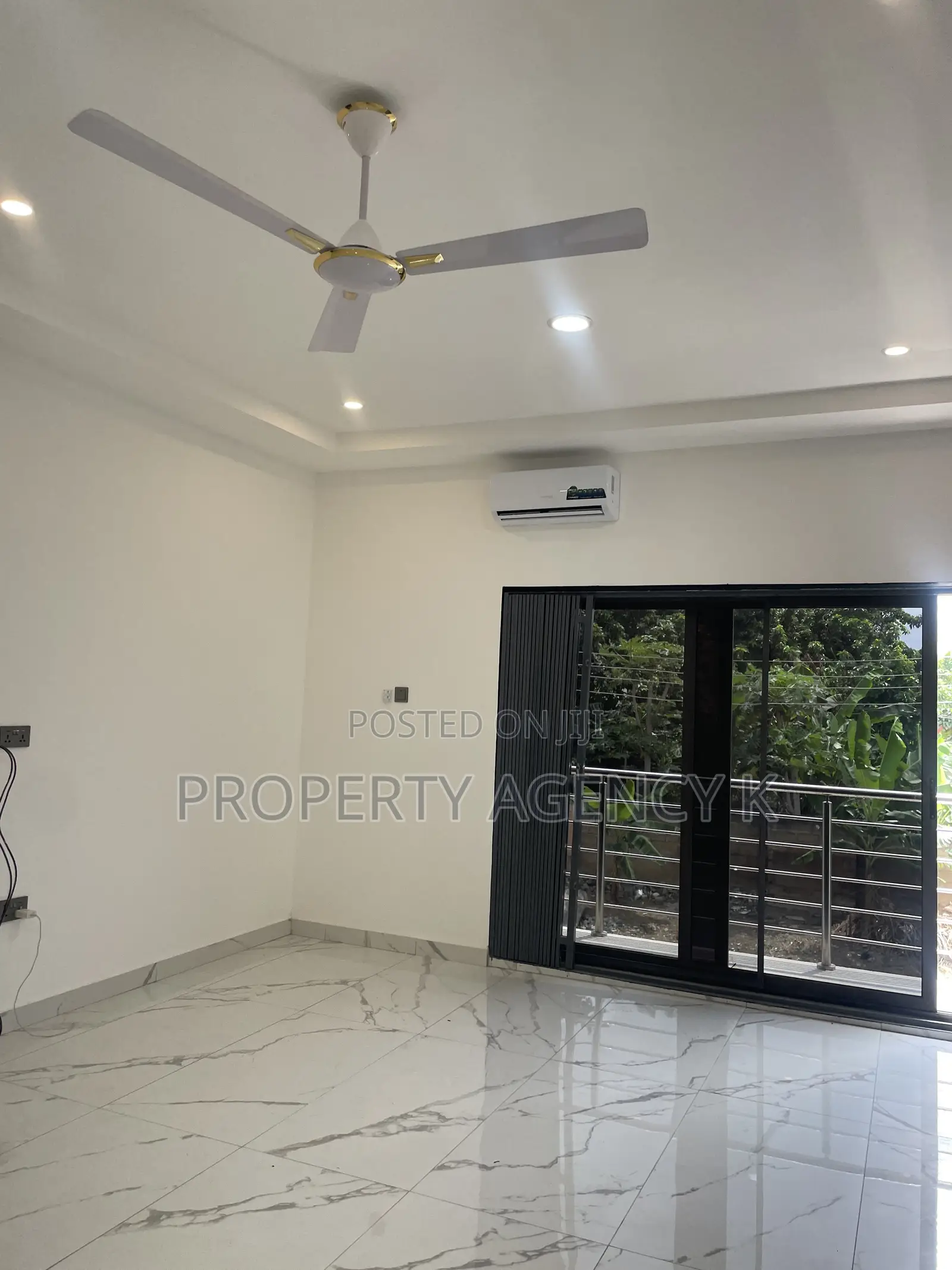 2bdrm Apartment in Gelo, Taifa-Burkina for rent