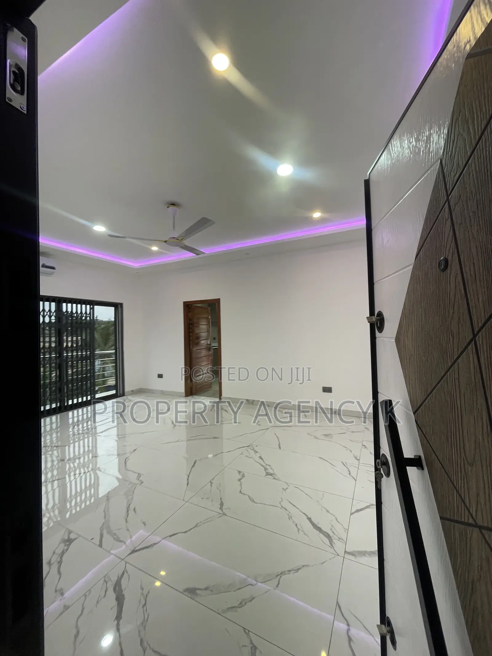 2bdrm Apartment in Gelo, Taifa-Burkina for rent