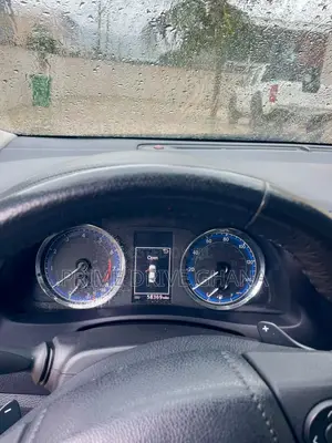 Toyota Corolla XSE (1.8L 4cyl 2A) 2018 Black