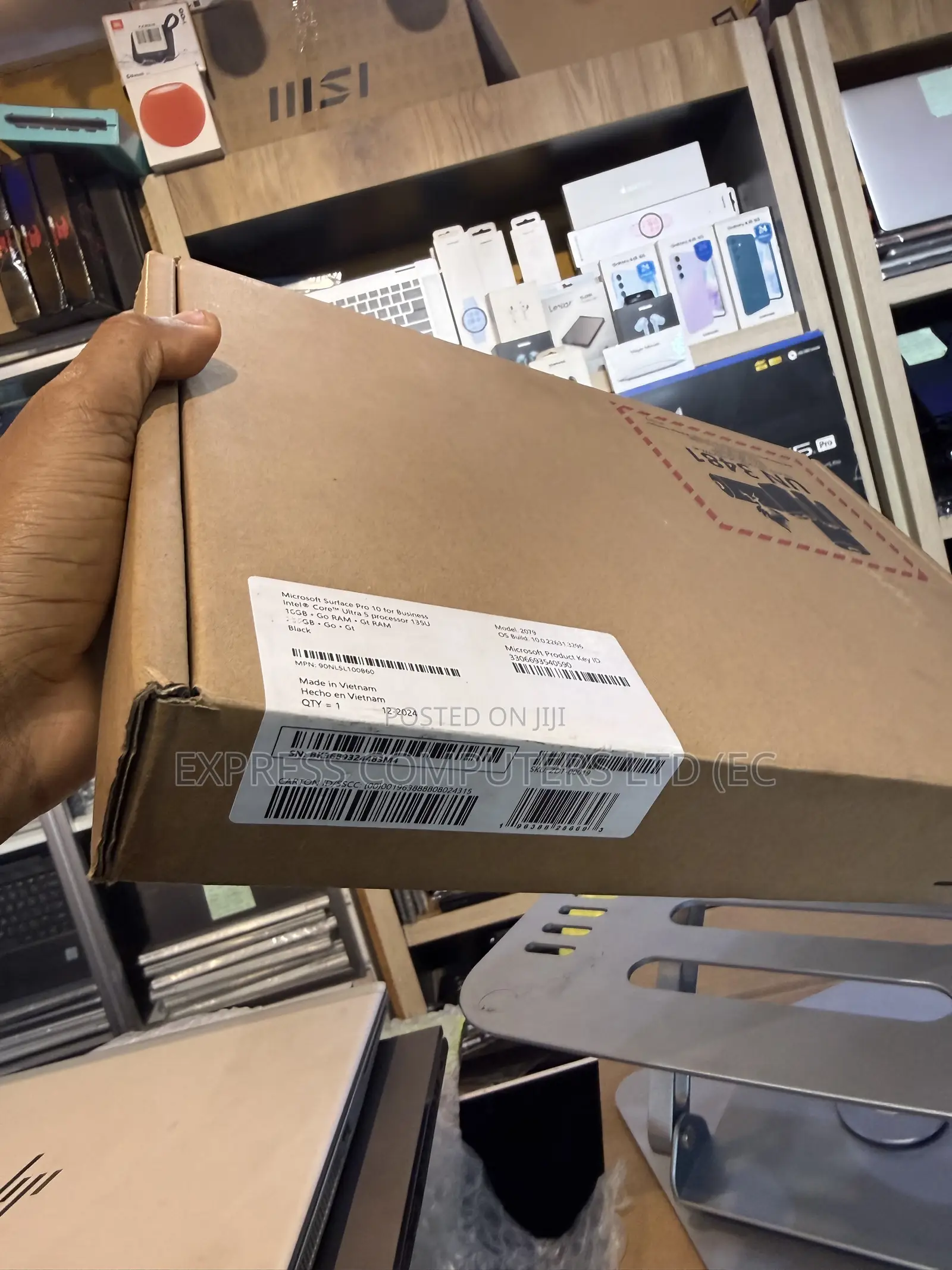 New Laptop Microsoft Surface Pro 10 16GB Intel Core Ultra 5 SSD 512GB