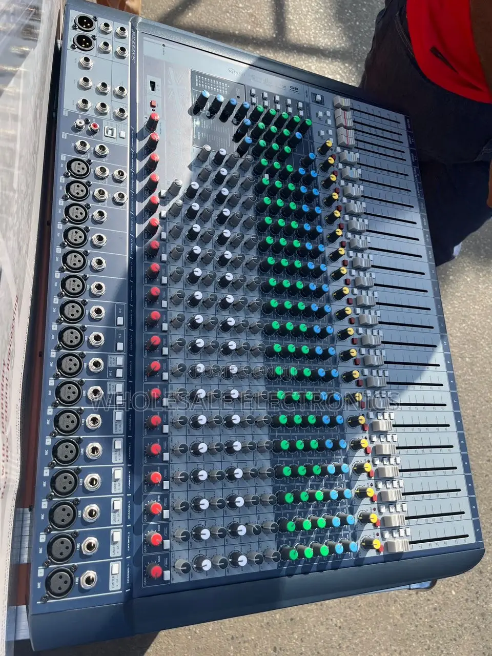 Soundcraft Signature 22 Mixer