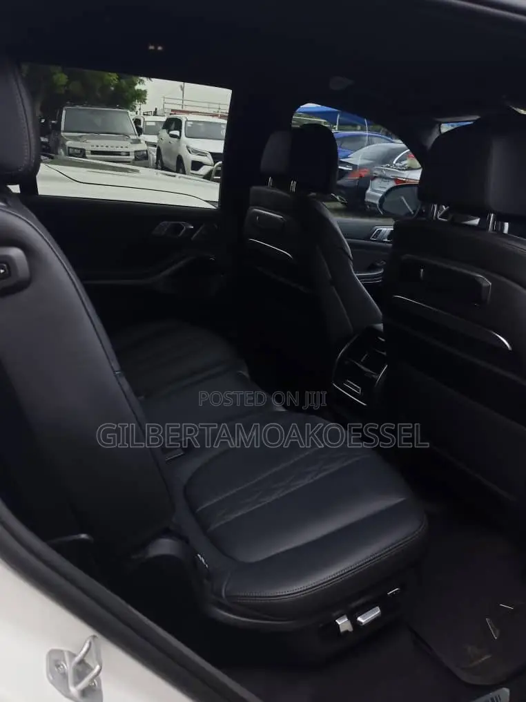 BMW X7 2024 White