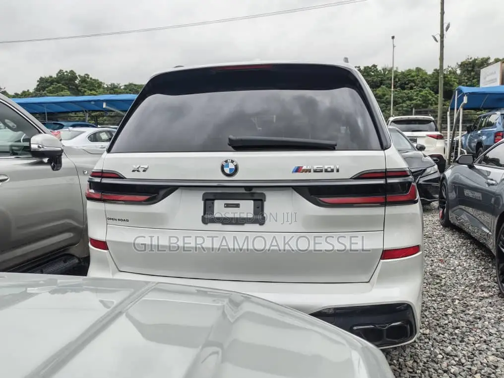 BMW X7 2024 White