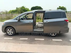 Nissan Quest SV FWD 2016 Gray