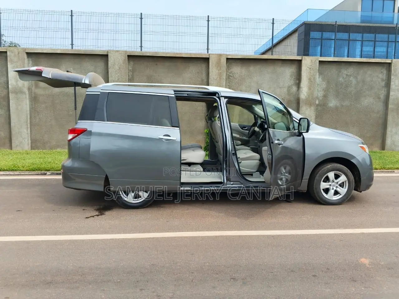 Nissan Quest SV FWD 2016 Gray