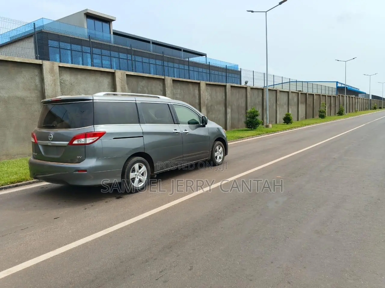 Nissan Quest SV FWD 2016 Gray