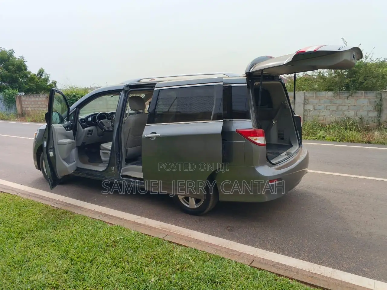 Nissan Quest SV FWD 2016 Gray