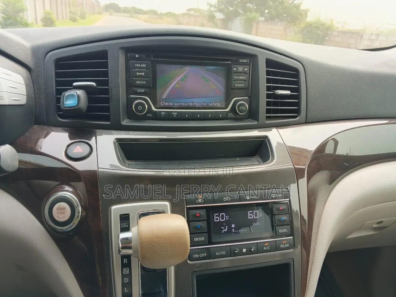 Nissan Quest SV FWD 2016 Gray