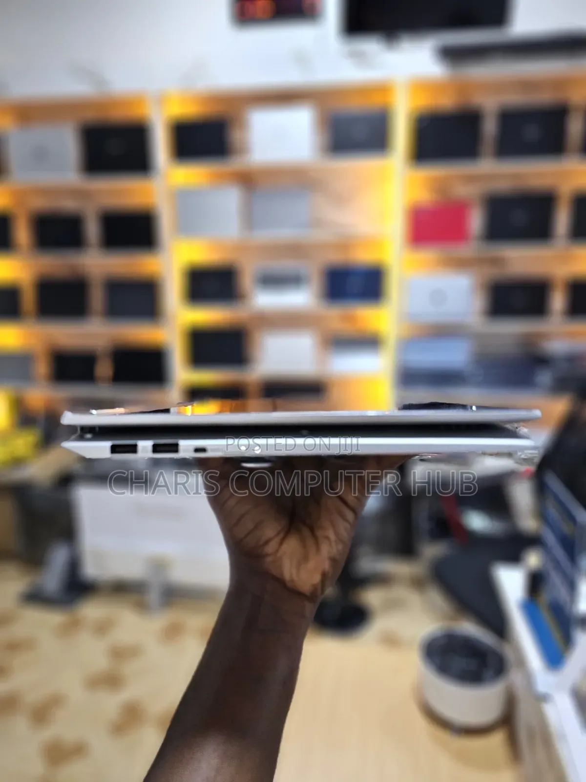 Laptop Lenovo Yoga 710 8GB Intel Core i5 SSD 128GB