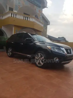 Nissan Pathfinder Platinum 4dr SUV 4WD (3.5L 6cyl CVT) 2015 Black